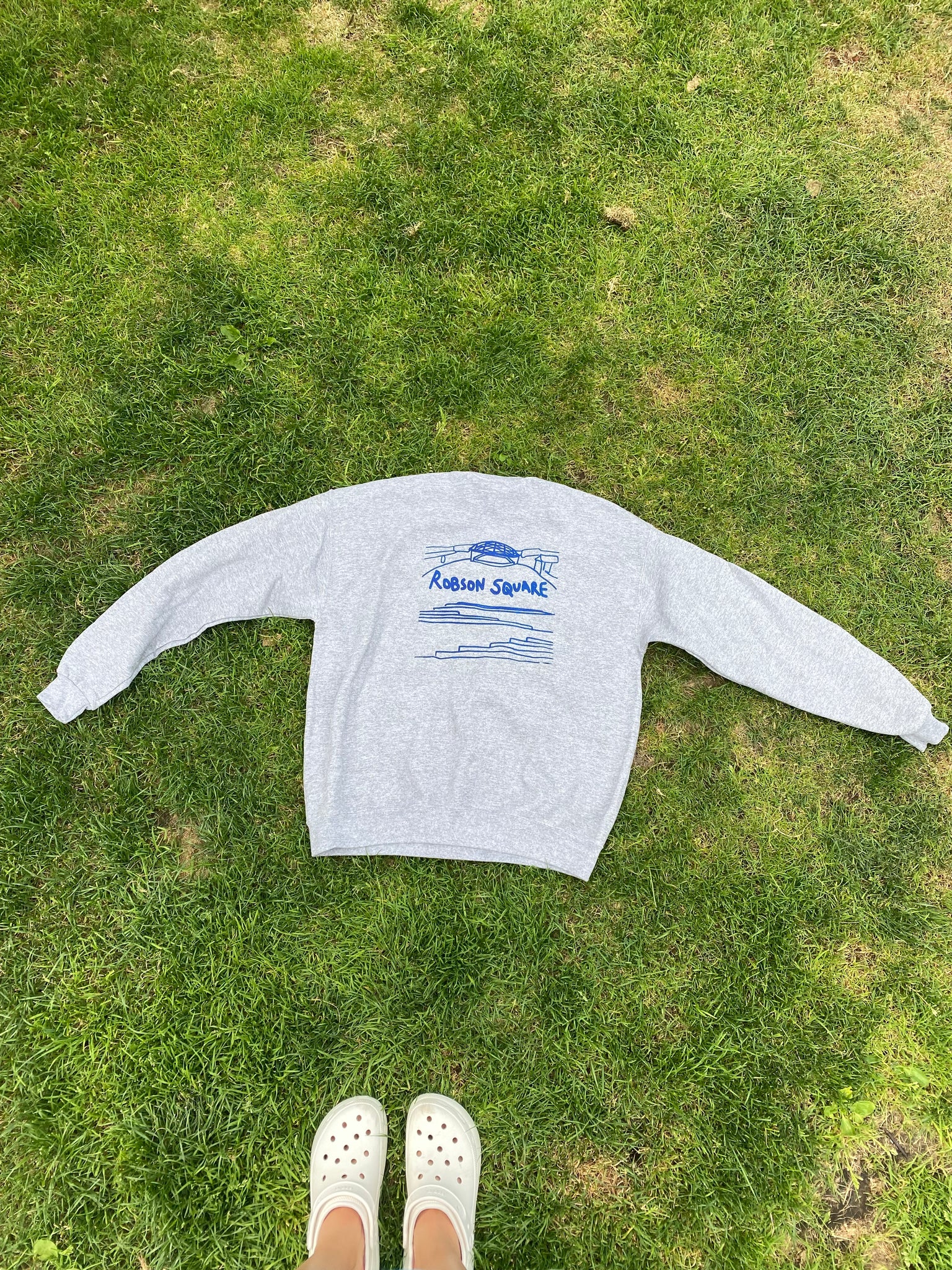 Robson Square Sweatshirt (Grey)